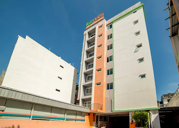 Oyo 460 Int Place